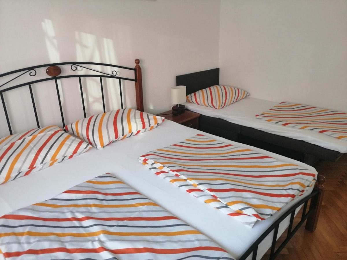 Apartman Mira Zaboric Bagian luar foto